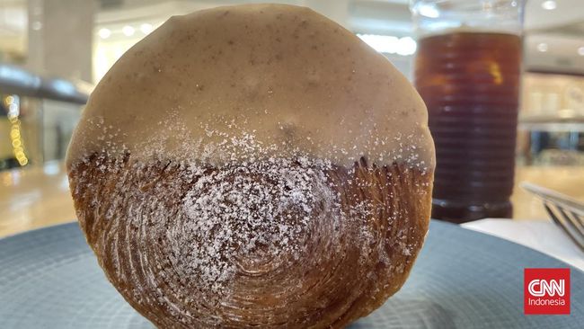 Cromboloni atau croissant bomboloni tengah jadi viral di media sosial. Berikut beberapa rekomendasi cromboloni viral yang bisa dicoba.