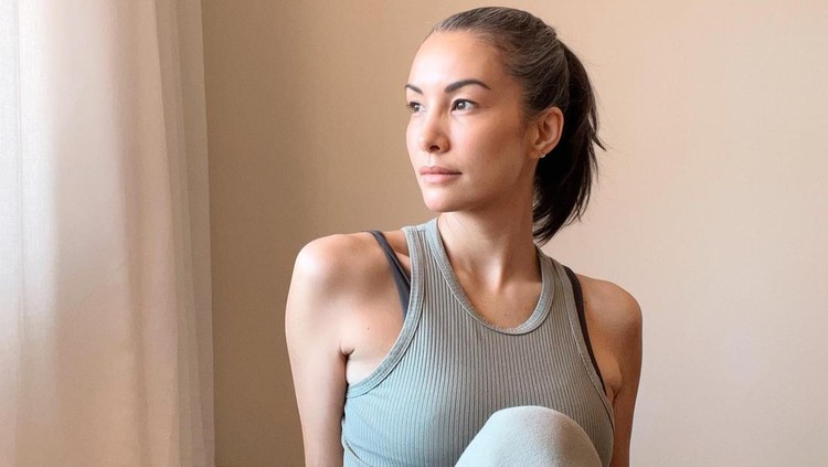 Nadya Hutagalung