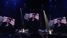 Raisa-Putri Ariani Syahdu Bawakan 'When You Believe' di HUT Transmedia