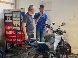 Sultan Korban Kabel Menjuntai Datangi Bengkel Cek Motor Usai Kecelakaan