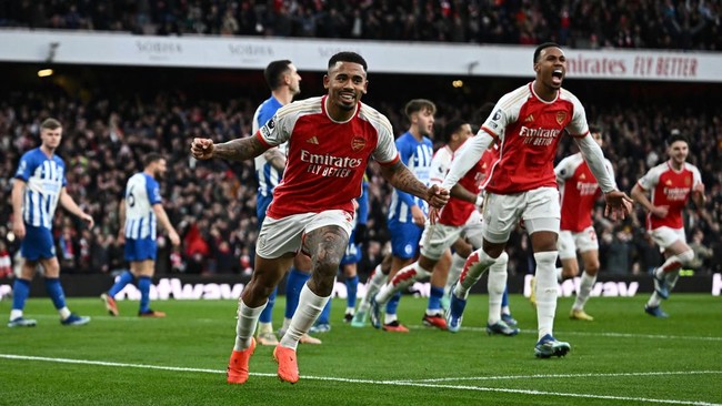 Arsenal sukses mengalahkan Brighton and Hove Albion 2-0 pada lanjutan Liga Inggris di Stadion Emirates, London, Minggu (17/12).