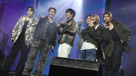 Menikmati Alur Roller Coaster Konser GMMTV Musicon in Jakarta