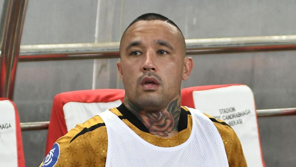 Radja Nainggolan Ungkap Beda Perlakuan di Indonesia dan Belgia