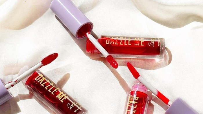 Produk Best Seller Dazzle Me Sepanjang Tahun 2023 yang Wajib Beauties Coba