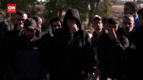 VIDEO: Pemakaman Sandera Hamas Salah Tembak Israel Dihadiri Warga
