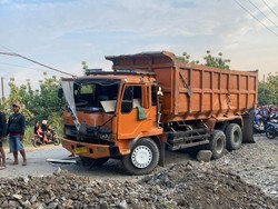 Sopir Truk Tambang Timpa Ibu-Anak hingga Tewas di Parung Panjang Serahkan Diri