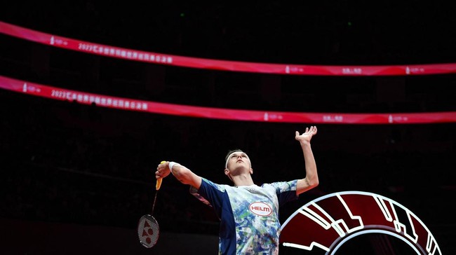 Dominasi Axelsen Berlanjut di Malaysia Masters, Menaklukkan Lee Zii Jia