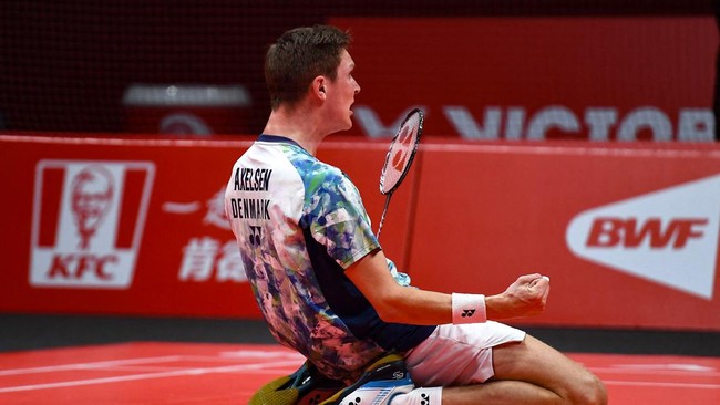 Axelsen Bertekad Raih Kejayaan Olimpiade Meski Terhalang Cedera