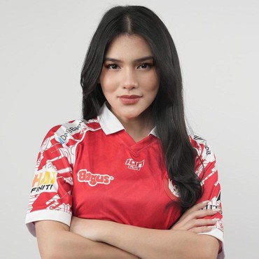 Mualaf Sekeluarga, Davina Karamoy: Mama Bacakan Aku...