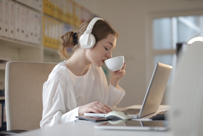 5 Tips Menjaga Pola Tidur yang Baik agar Lelah Hilang Total