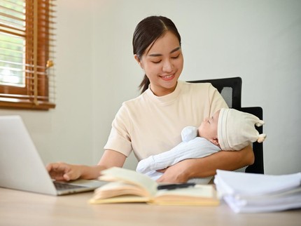 10 Tips Sukses Pemberian ASI Eksklusif bagi Ibu Bekerja