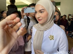 Putuskan Pisah dari Ammar Zoni, Irish Bella Fokus Urus Anak dan Karier