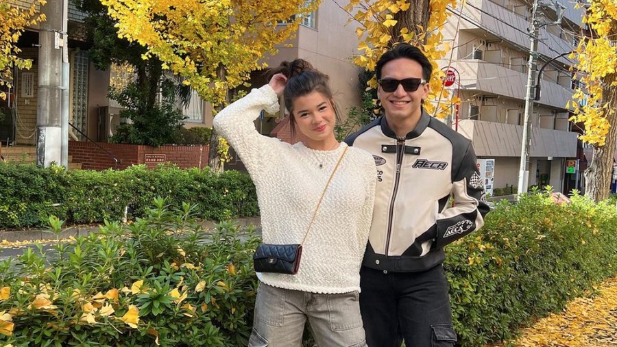 Jefri Nichol dan Maria Theodore