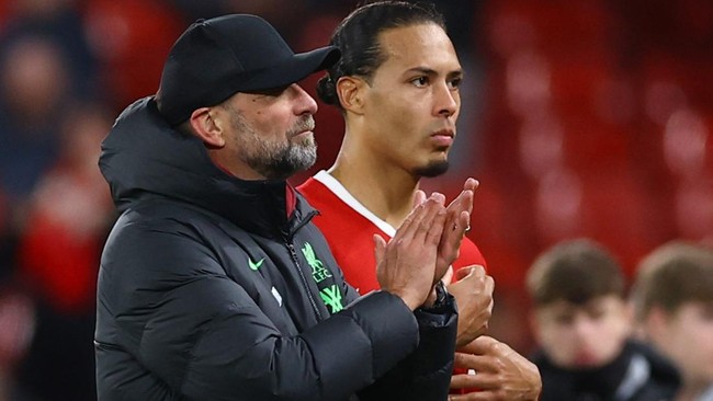 Legenda Manchester United Roy Keane merespons komentar Virgil van Dijk yang meremehkan Man Utd usai kedua tim bermain imbang di Anfield.