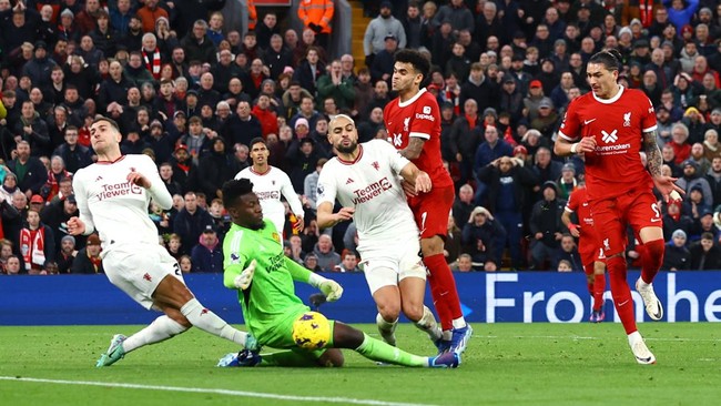 Liverpool ditahan imbang Manchester United tanpa gol pada bigmatch Liga Inggris di Stadion Anfield, Minggu (17/12) waktu setempat.