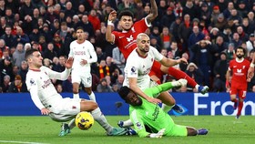 Permainan Defensif ala Ten Hag Saat MU Tahan Liverpool Layak Dipuji