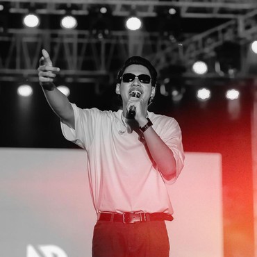 Lirik Lagu Layang Kangen - Masdddho feat Saka Kempot