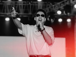 Lirik Lagu Akhir Tahun - Masdddho