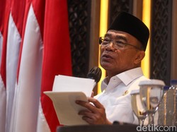 ASN Boleh WFH 16-17 April, Menko PMK: Kamis-Jumat Masuk, Tak Boleh Bolos!