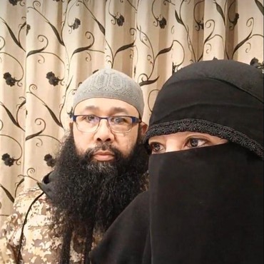 Begini Isi CV Suami Saat Taaruf dengan Peggy Melati Sukma