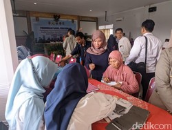 Warga Sayung Demak Pilih Uruk Tambak Demi Uang Ganti Rugi Tol Setara NJOP