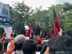 Suporter PSM Makassar Desak Sadikin Aksa Mundur gegara Gaji Pemain Menunggak
