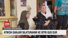 VIDEO: Atikoh Ganjar Silaturahmi ke Istri Gus Dur