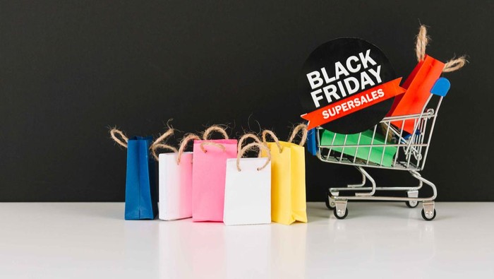 3 Cara Aman Belanja Saat Black Friday Nataru, Biar Keuangan Nggak Mendadak Boncos!