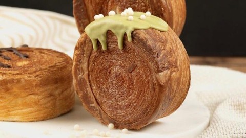 12 Makanan Viral di TikTok Sepanjang Tahun 2023, Ada Cromboloni hingga Anggur Muscat! Pernah Coba?