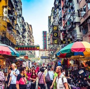 6 Rahasia Umur Panjang Orang Hong Kong, Mulai dari Sibuk Kerja hingga Main Mahyong!