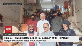 VIDEO: Ganjar Dengarkan Suara Pedagang & Pembeli di Pasar