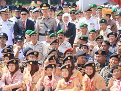 Peringati Hari Bela Negara, Khofifah Ajak Cinta Tanah Air untuk Indonesia Maju