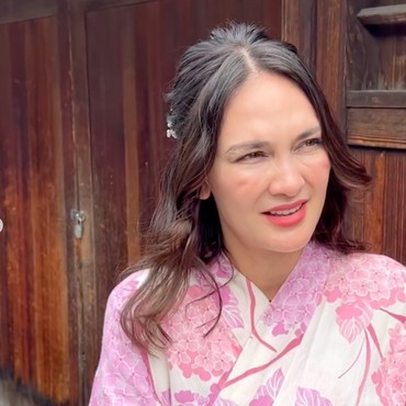 Terpopuler: Luna Maya Beli Rumah hingga Gus Samsudin Ditangkap