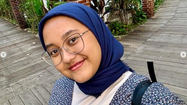 img-title Tangan Kanan Diamputasi usai Alami Kecelakaan, Putri Harry Kahitna Tetap Tegar