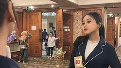 img-title Sosok & Tampang Rebecca Wanita Viral Bakar Ijazah S1 Eks Pacar karena Helm