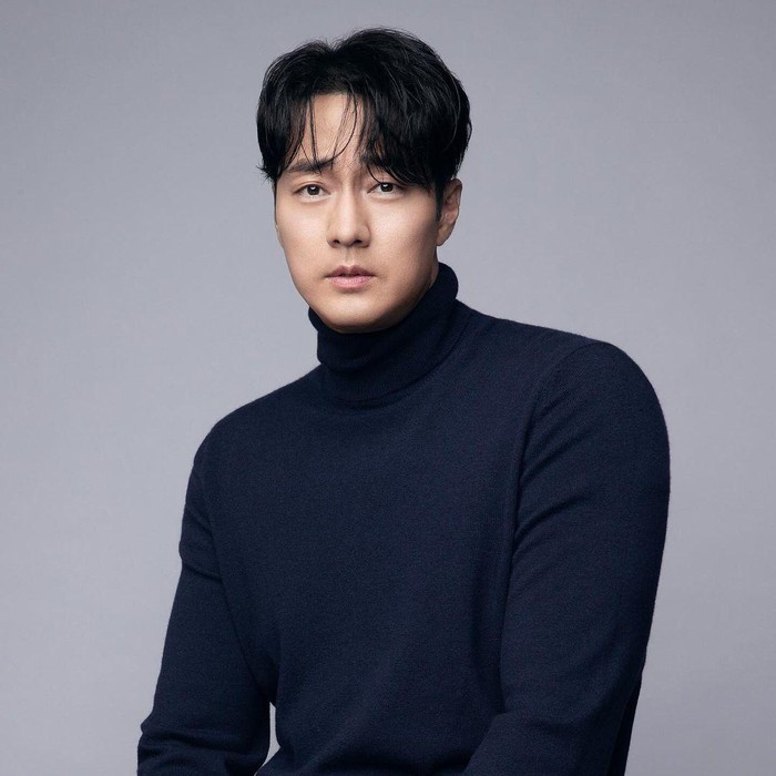 So Ji Sub sudah berprestasi sebagai atlet renang sebelum debut di dunia hiburan/Foto: Instagram/51k_official