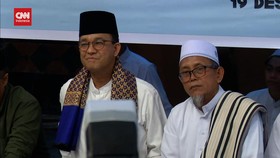 VIDEO: Sowan Ke Ponpes Al-Aziziyah NTB, Anies Disambut Ribuan Santri