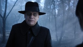 Kisah Uncle Fester di Serial Wednesday Bakal Jadi Spin-Off