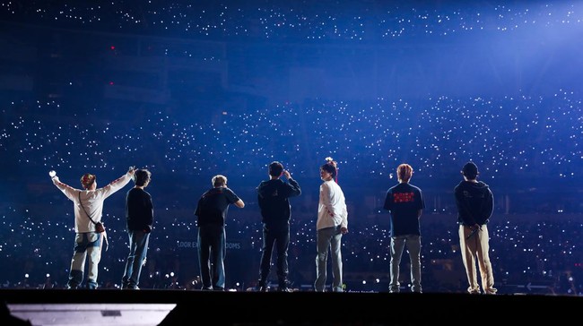 BTS Monuments: Beyond The Star, Perjalanan 10 Tahun BTS yang Membanggakan