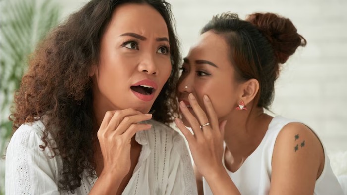 Ilustrasi gosip. Foto: Freepik.com/Pressfoto.