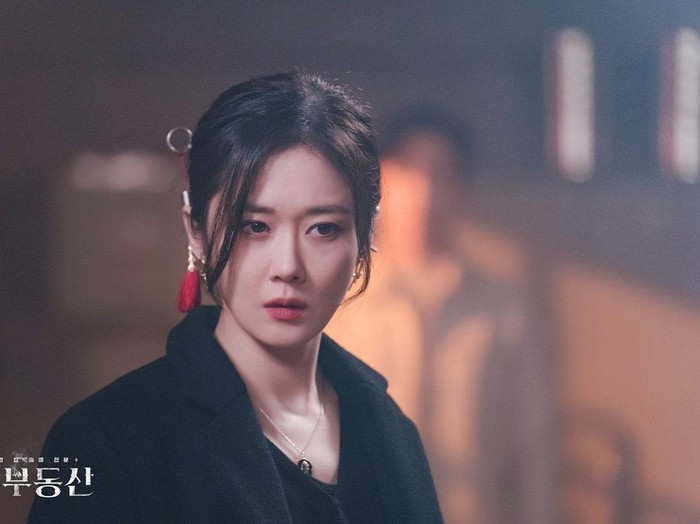 Jang Nara di drama Sell Your Haunted House/ Foto: hancinema.net