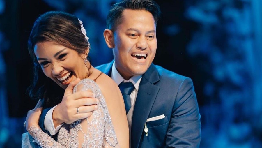 Melanie Putria dan Aldico Sapardan