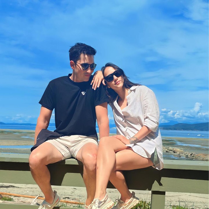 <p><em>"Thank you my love for being the ultimate teammate in the rollercoaster that is my life</em> (Terima kasih cintaku karena menjadi rekan satu tim terhebat dalam rollercoaster dalam hidupku)," tulis Mike dalam unggahannya. (Foto: Instagram @mike_lewis)</p>