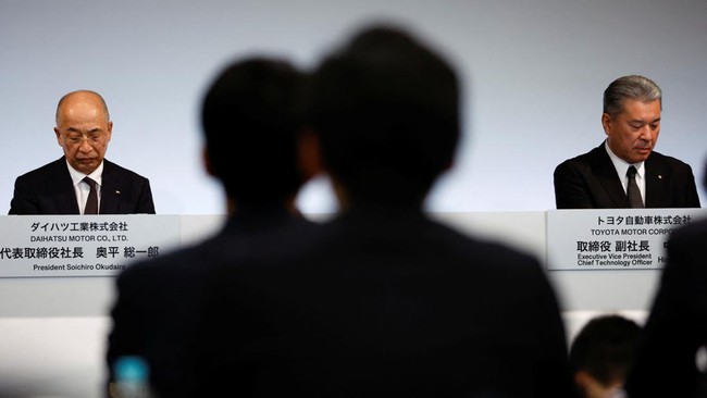 Toyota menyatakan bakal mengumumkan rencana perombakan Daihatsu setidaknya satu bulan dari sekarang.