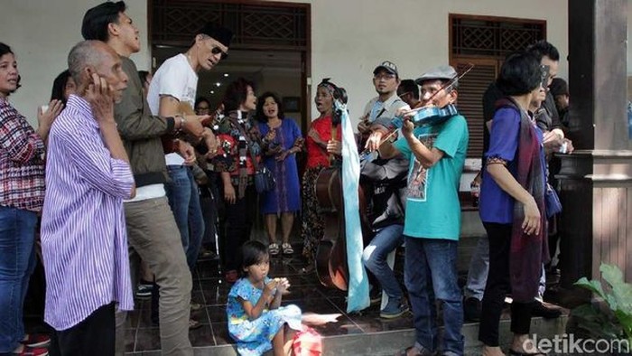 Tradisi Lokal Perayaan Natal di Tanah Air