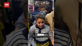 VIDEO: Pilu Bocah Palestina Kehilangan Ayah Akibat Serangan Israel