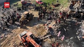 VIDEO: Israel Hancurkan 3 Bangunan di Rafah, 20 Orang Tewas