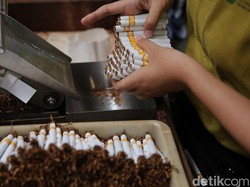 Penyederhanaan Struktur Tarif Cukai, Dinilai Jadi Angin Segar bagi Rokok Ilegal