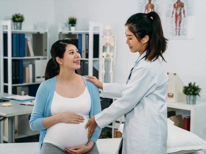 Benarkah Hamil di Usia 35+ Lebih Berisiko Lahirkan Bayi Down Syndrome?