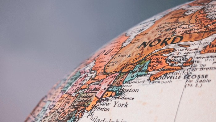 Sederet Bahasa Daerah Indonesia 'Kritis' Terancam Punah, Sudah Tahu Apa Saja?